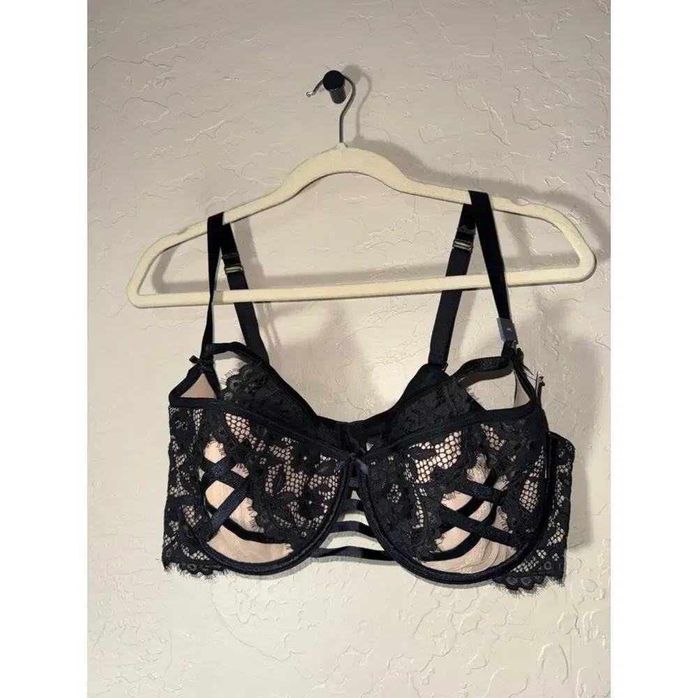 Cacique lightly lined French balconies bra NWT size 44C